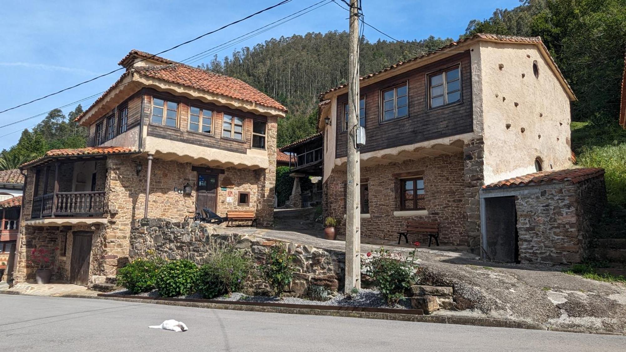 Las Casas De Isu Villaviciosa  Exterior foto